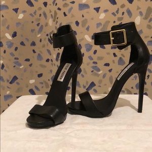 Women’s Steve Madden Leather Heels
